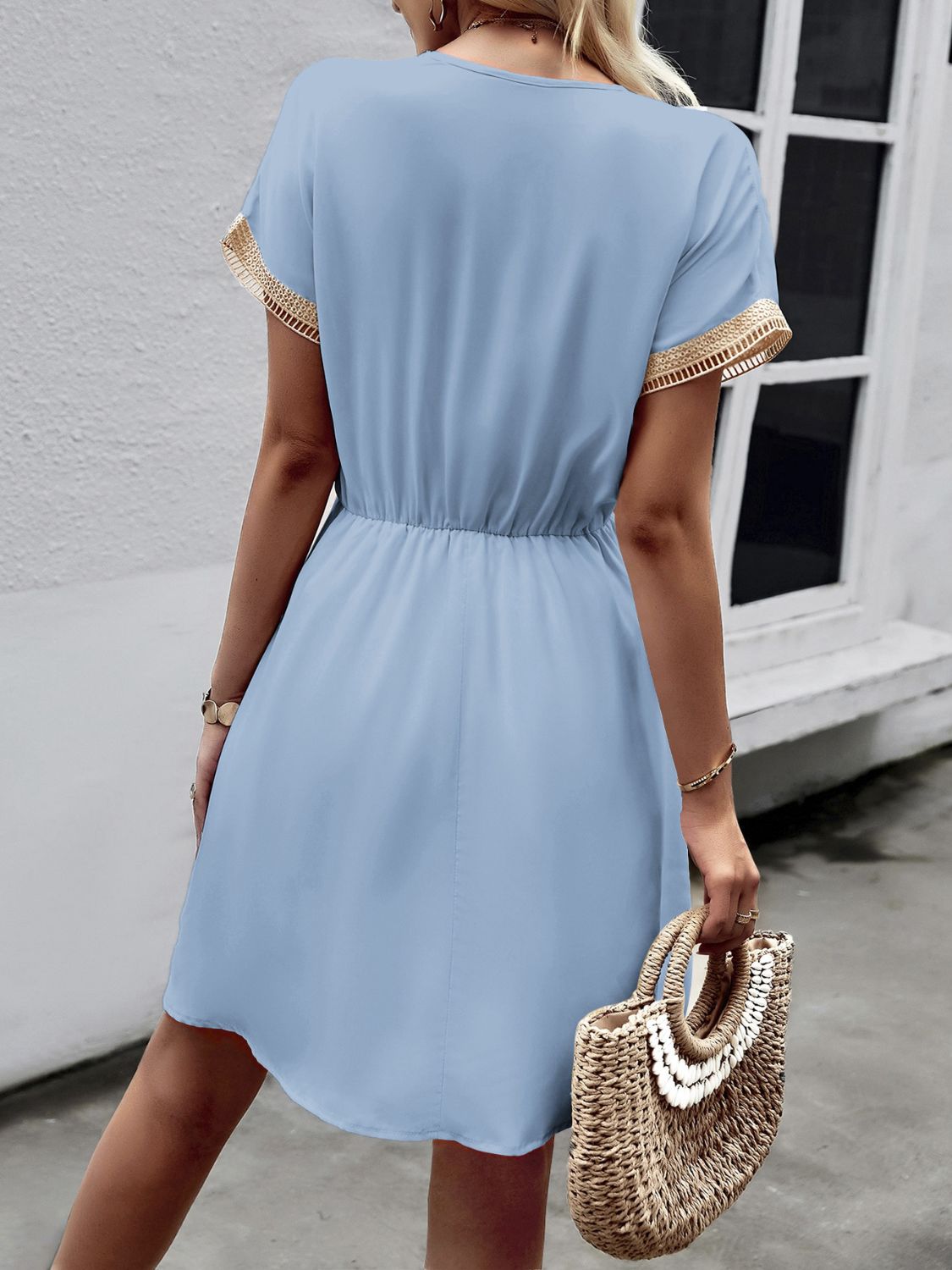 Contrast Trim V-Neck Short Sleeve Mini Dress