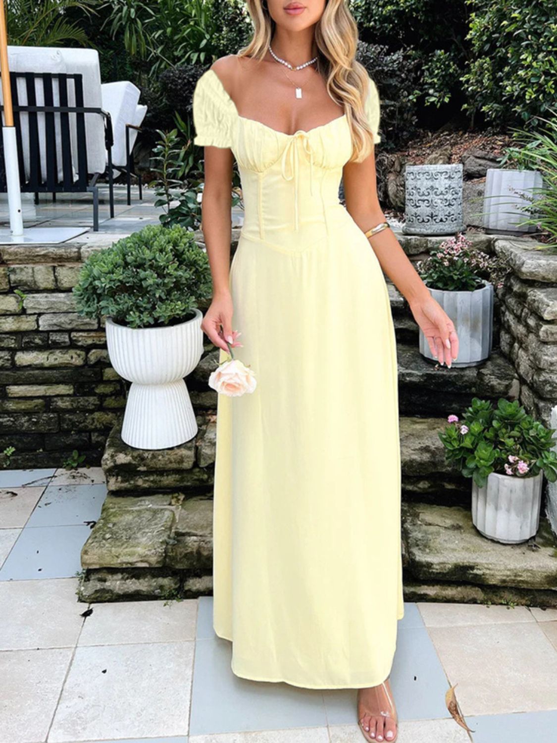 Sweetheart Neck Short Sleeve Maxi Dress