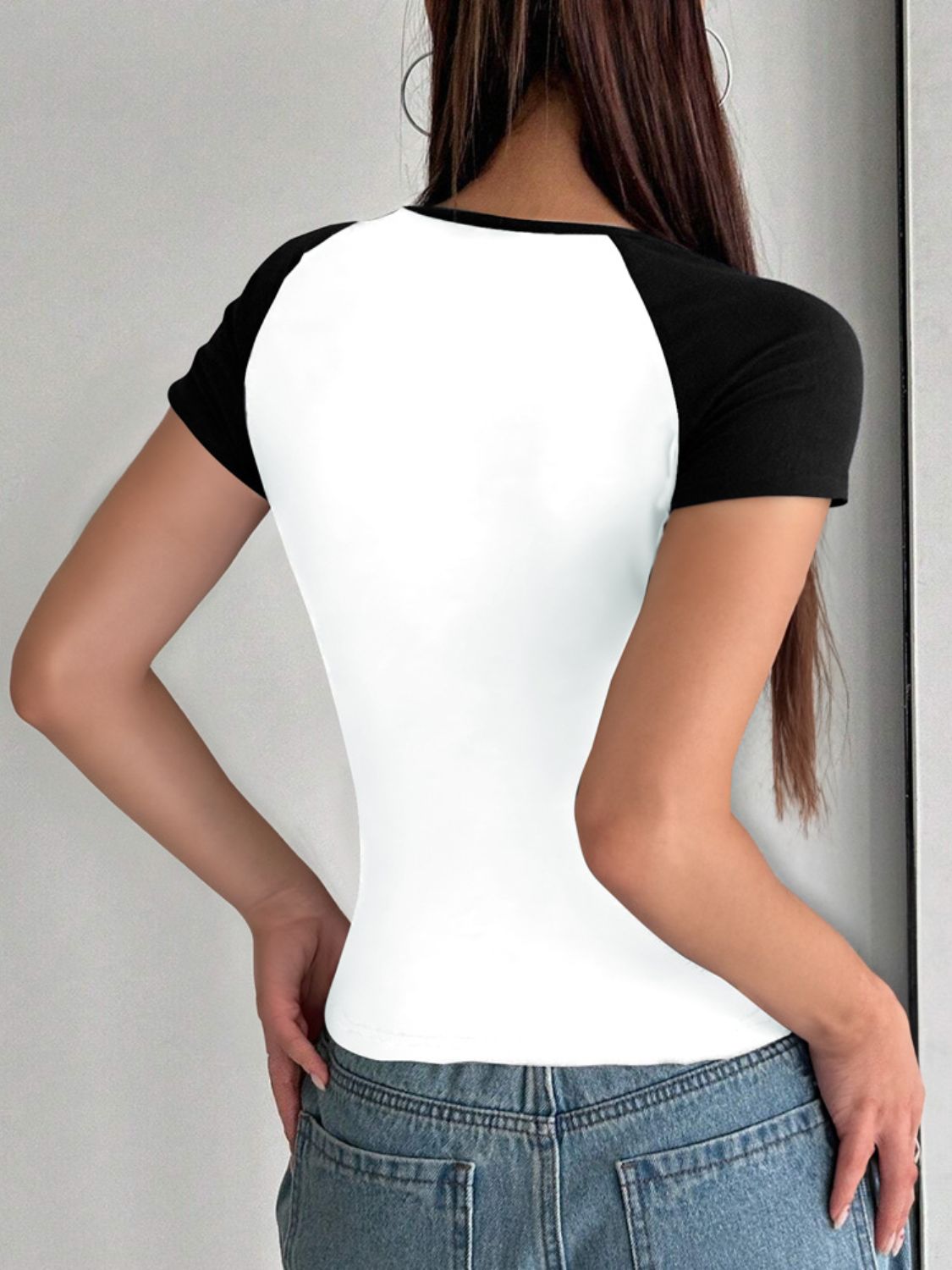 Contrast Scoop Neck Short Sleeve T-Shirt